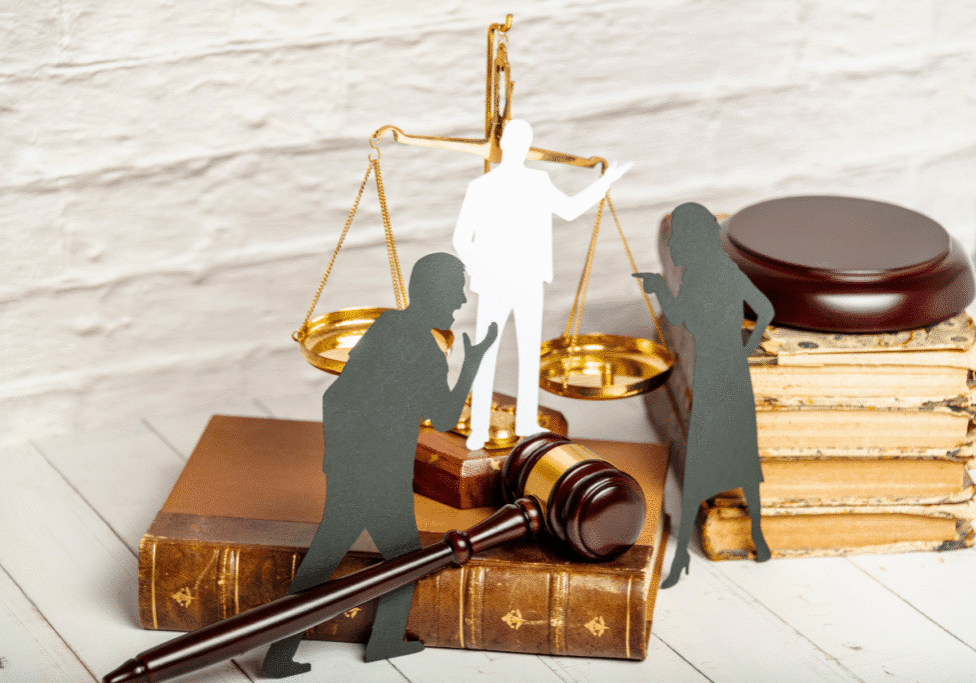grewal litigation blog pictures image of surrey family lawyer mediating a family law situation.
